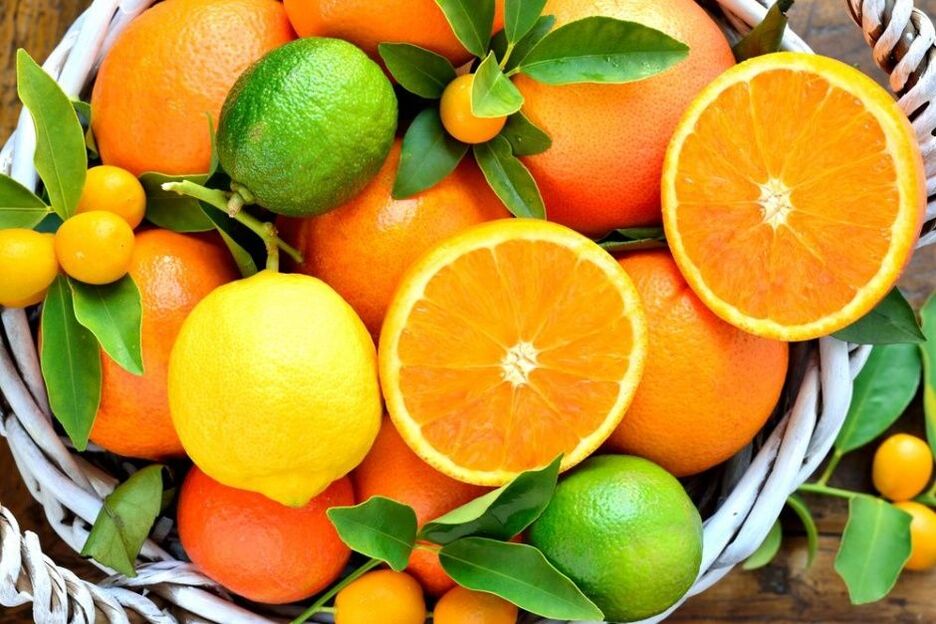 pomaranče a citróny na potenciu